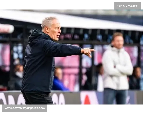 弗赖堡主帅施特赖希谈逆转胜：球员韧性是保级关键