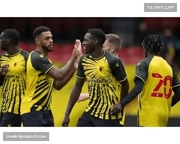 通讯：伯恩利凭借定位球战术抢分，背后是长达数月的录像分析与沙盘推演